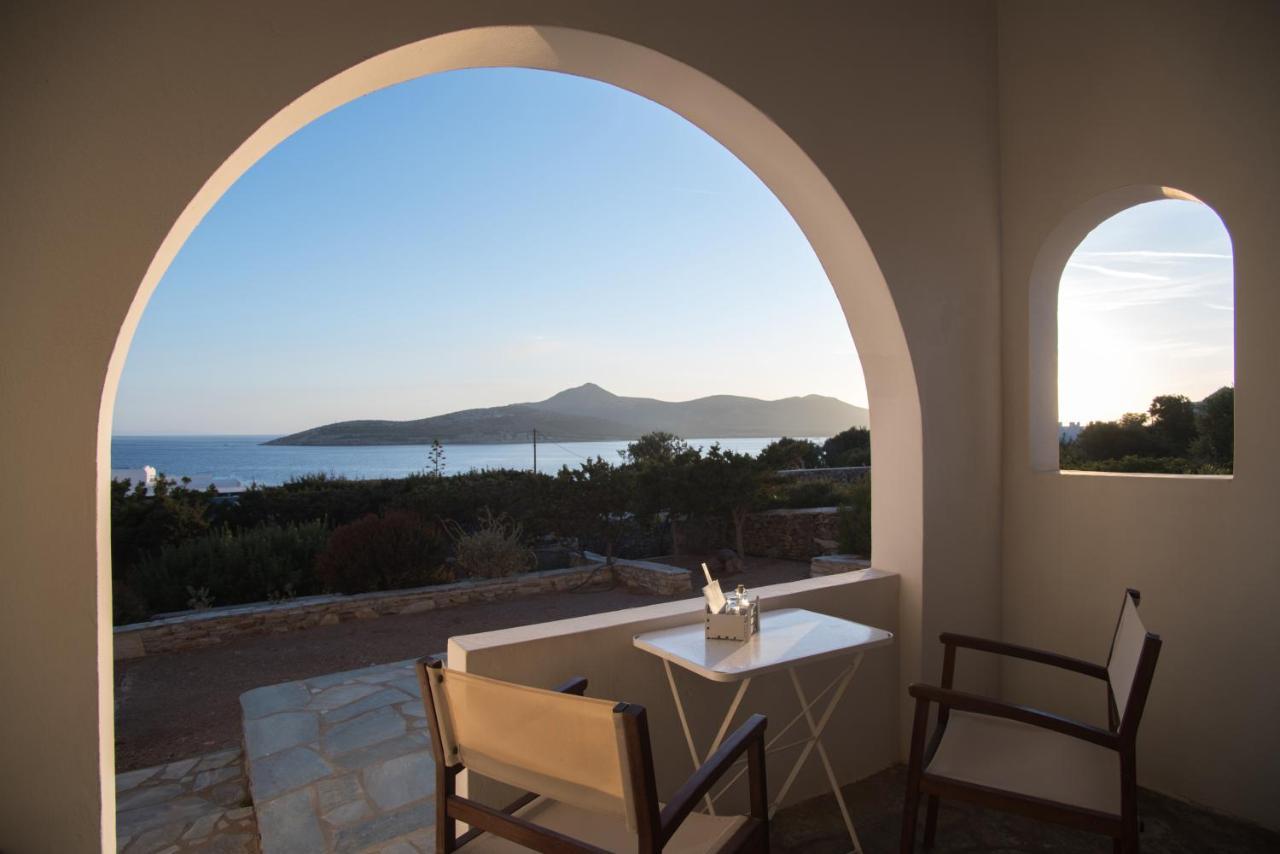 Oliaros seaside lodge Agios Georgios  Exterior foto