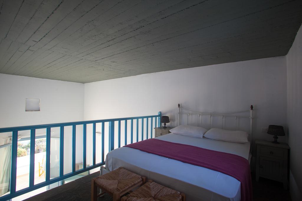 Oliaros seaside lodge Agios Georgios  Exterior foto